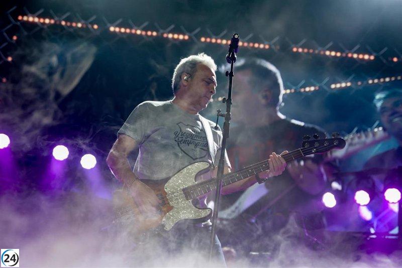 Hombres G conmemora 40 años en su gira y llega a Gijón este sábado.