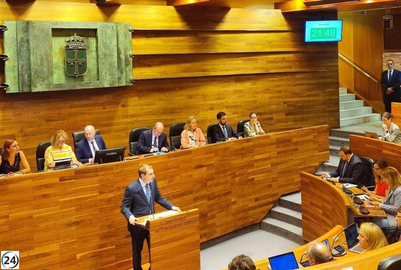 Pumares (Foro) busca consensos con Barbón sobre reto demográfico y financiación autonómica
