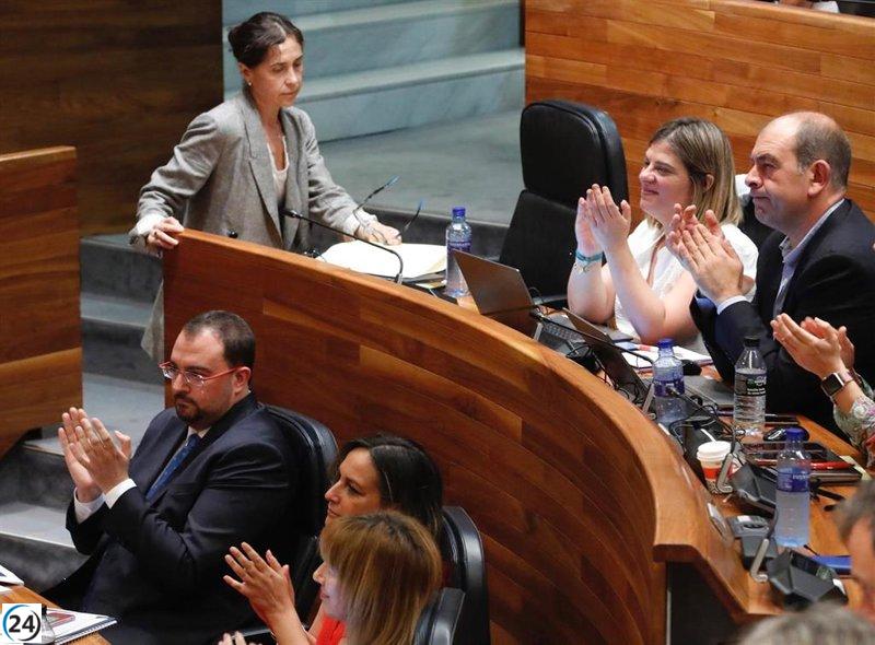 Barbón busca acordar con Convocatoria por Asturias-IU antes de su investidura la próxima semana.