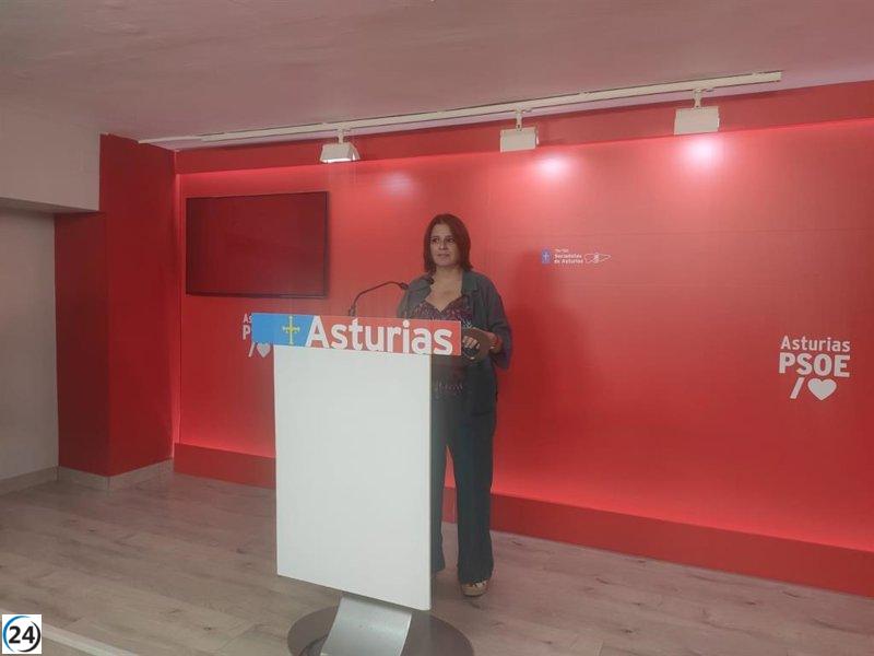 Lastra (PSOE) insta al PP a romper pactos con partidos similares a Vox, afirma que Moriyón (Foro) estaba al tanto de su postura.