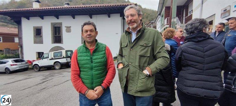 Vox critica la clausura de la Escuela de Bello en Aller y señala a Lydia Espina por desinformar.