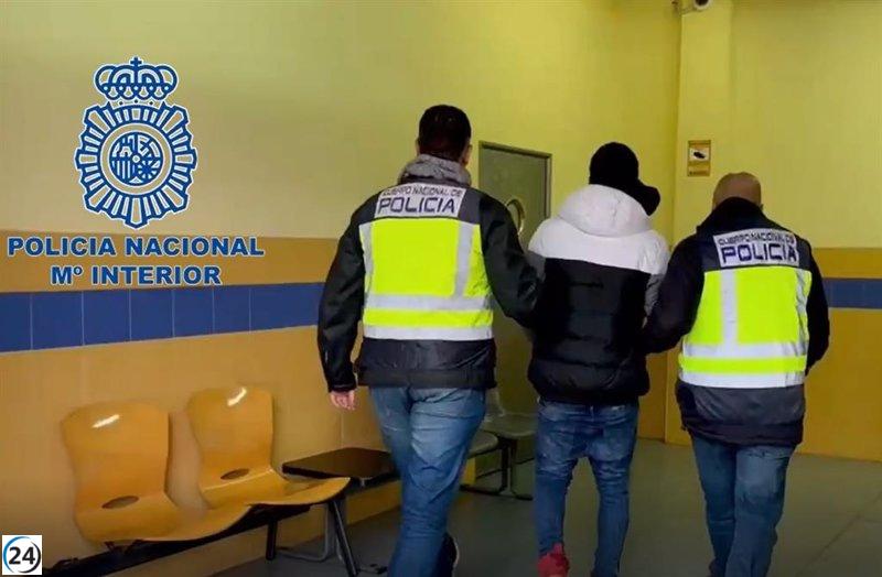 La Policía Nacional arresta a 10 individuos y desmantela una célula de los 'Trinitarios' en Asturias.