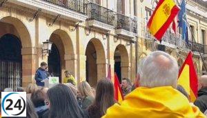 Figaredo (Vox) asegura que el PSOE y sus aliados golpistas suponen una grave amenaza para la Constitución y la integridad de nuestra nación