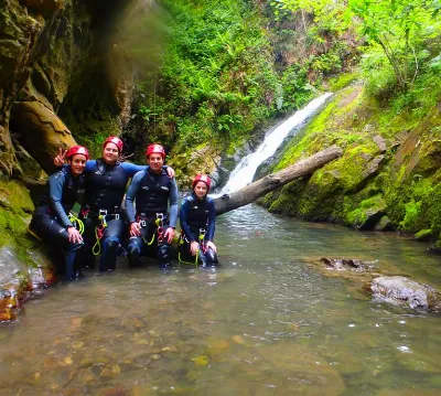 Descenso de cañones en Asturias: adrenalina en estado puro