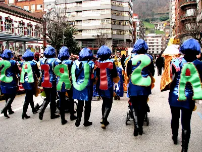 ¡Vive los Carnavales de Avilés con intensidad!