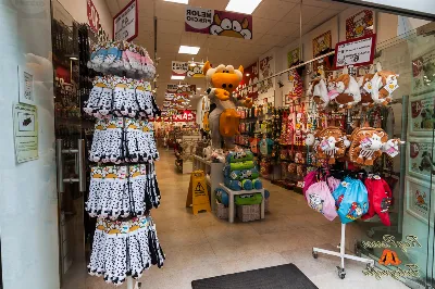 Un recorrido por las tiendas de souvenirs artesanales de Oviedo