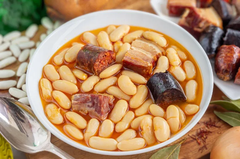La fabada asturiana: el plato de cuchara por excelencia